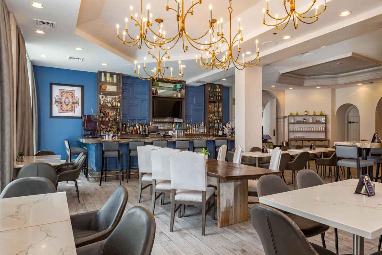 คาสเซิล โฮเต็ล ออโตกราฟ คอลเลคชั่น Hotel Williamsburg ภายนอก รูปภาพ